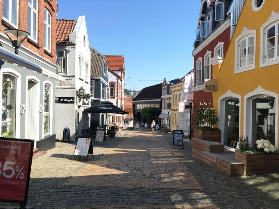 Hotel Vin & Gastro Aabenraa Esterno foto